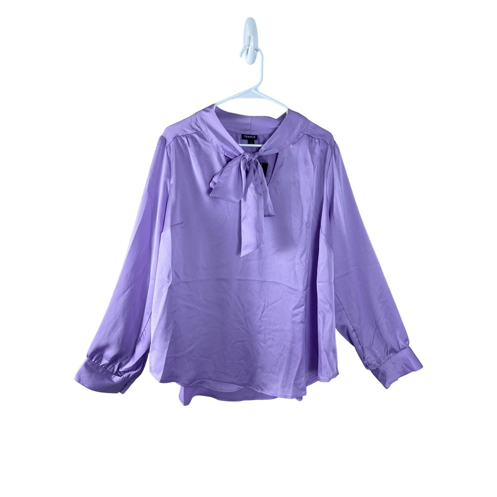 Torrid Women's 1X Purple Studio‎ Bubble Satin Bow Tie Babydoll Blouse Top NWT